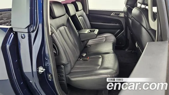 KG_Mobility_Ssangyong Rexton 2018 thumb 11