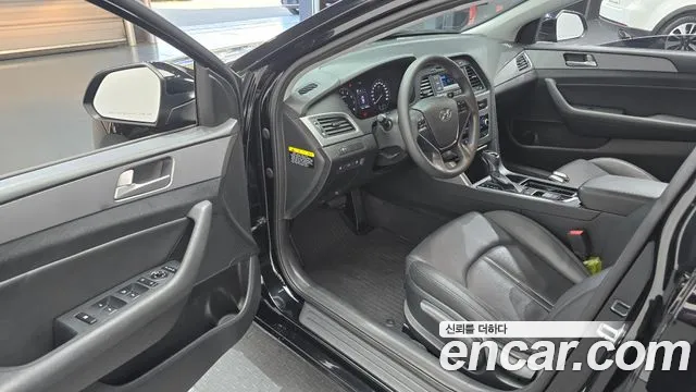 Hyundai Sonata 2016 thumb 10