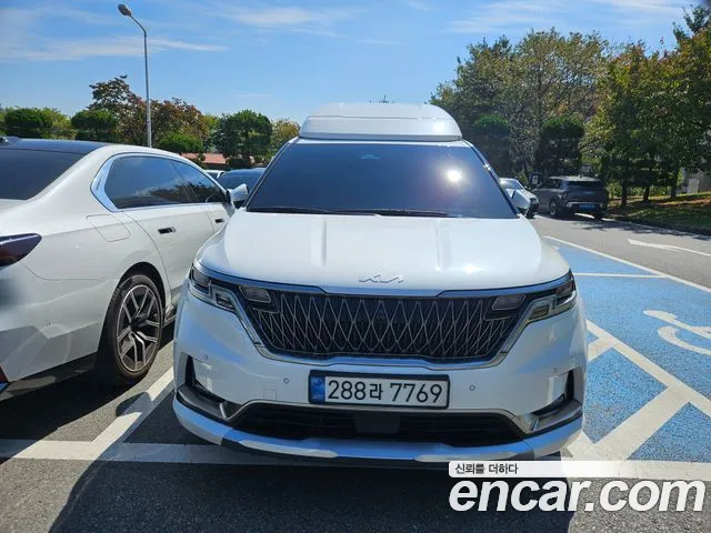 Kia Carnival 2022 thumb 10
