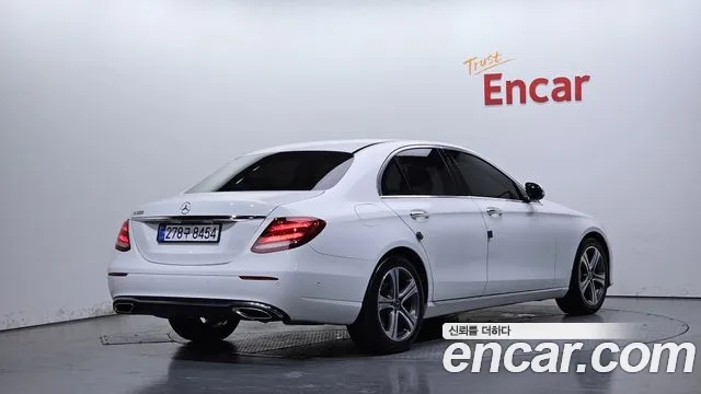 Mercedes-Benz E-Класс 2019 thumb 2