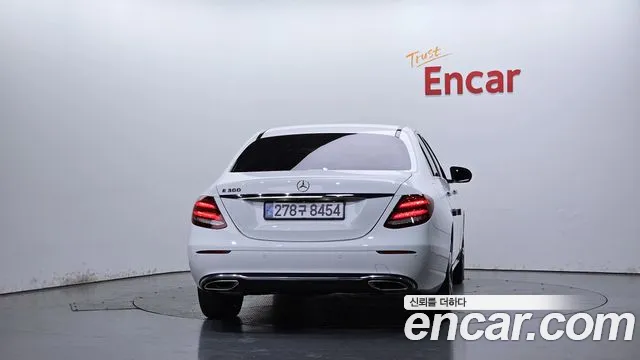 Mercedes-Benz E-Класс 2019 thumb 4