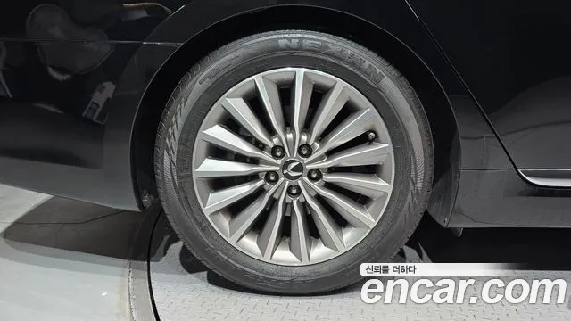 Hyundai Equus 2013 thumb 5