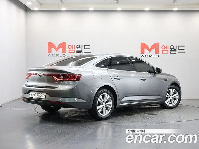 Renault-KoreaSamsung Megane 2018 thumb 3