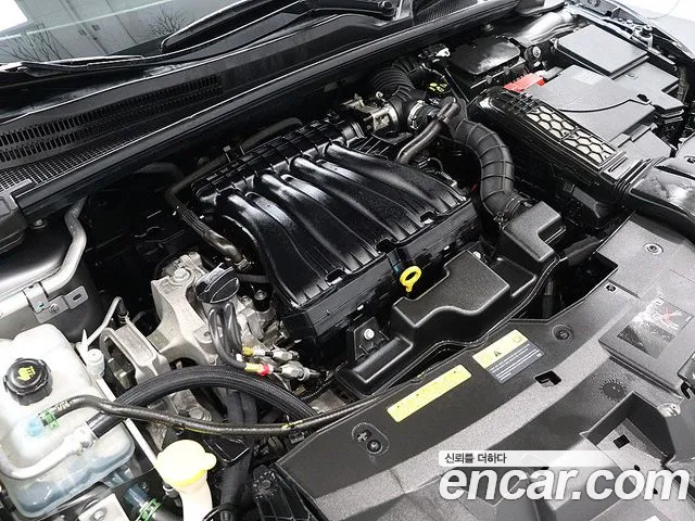 Renault-KoreaSamsung Megane 2018 thumb 6
