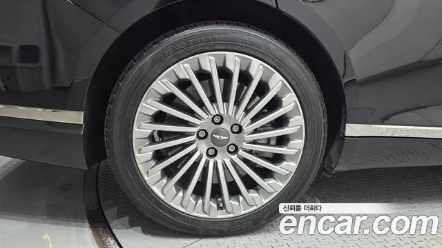 Genesis G80 2022 thumb 5