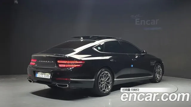 Genesis G80 2023 thumb 2