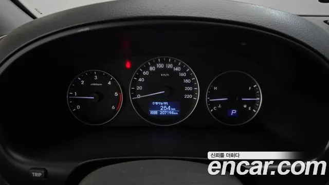 Hyundai Starex 2017 thumb 8