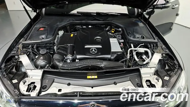 Mercedes-Benz E-Класс 2020 thumb 6