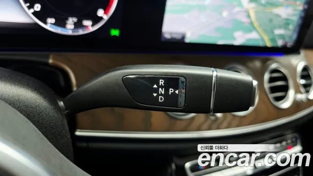 Mercedes-Benz E-Класс 2020 thumb 9
