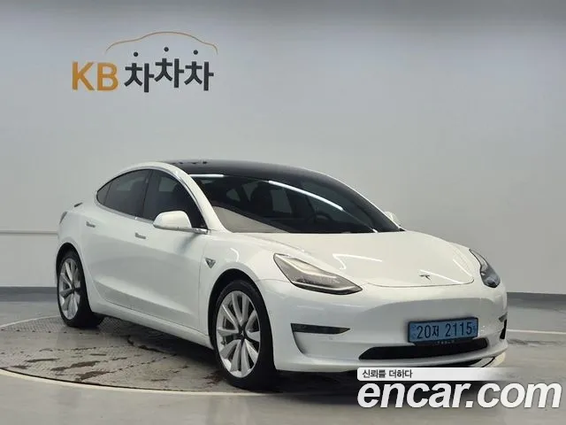 Tesla Model 3 2020 thumb 4