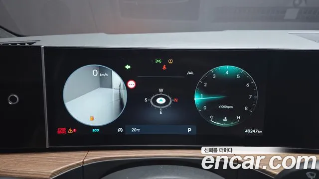 Hyundai Santa Fe 2023 thumb 8