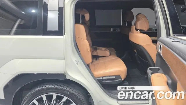 Hyundai Santa Fe 2023 thumb 12