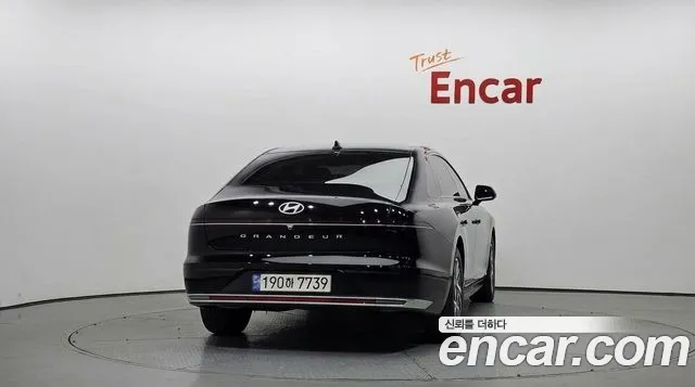Hyundai Grandeur 2023 thumb 4