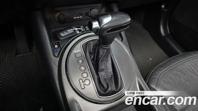 Kia Sportage 2011 thumb 8