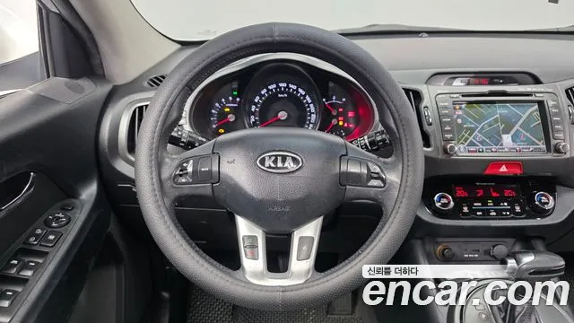 Kia Sportage 2011 thumb 12