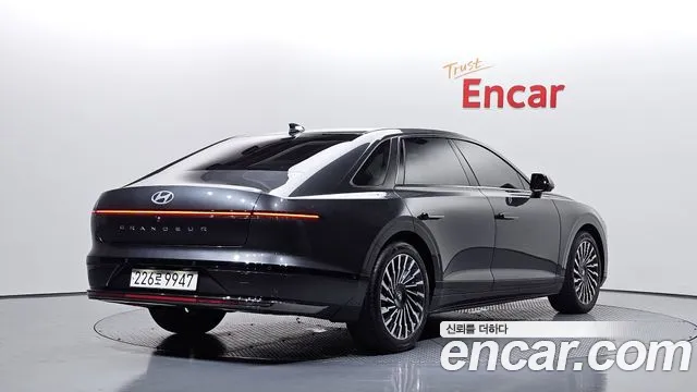 Hyundai Grandeur 2023 thumb 2