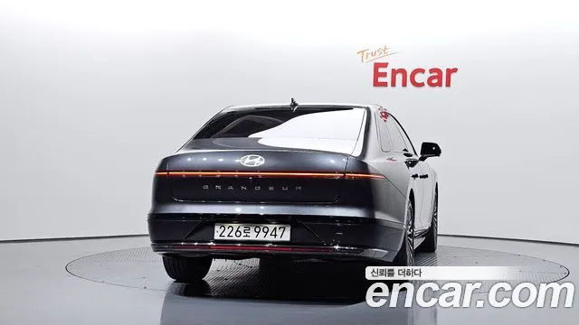 Hyundai Grandeur 2023 thumb 4