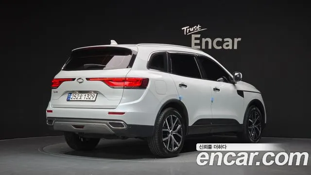 Renault-KoreaSamsung Koleos 2022 thumb 2