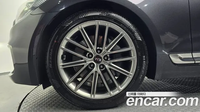 Kia K9 2019 thumb 5