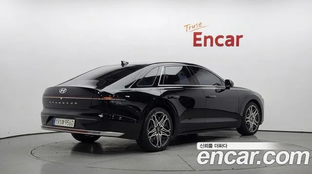 Hyundai Grandeur 2023 thumb 2