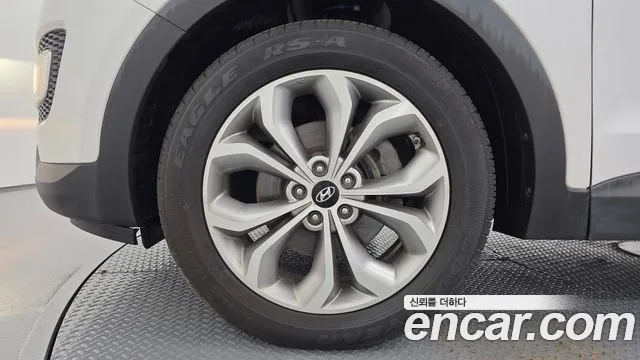 Hyundai Santa Fe 2015 thumb 5