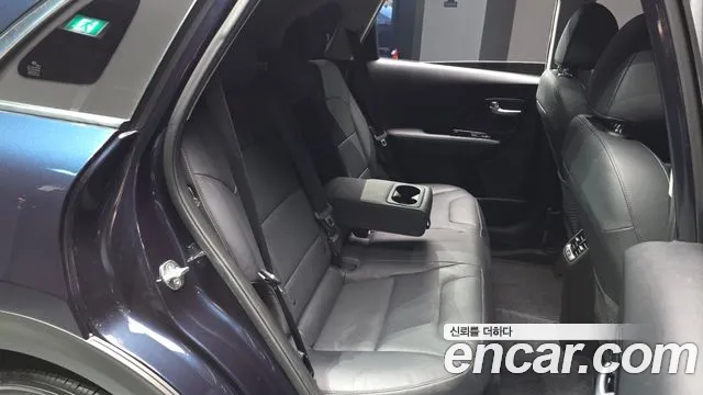 Kia Niro 2017 thumb 12