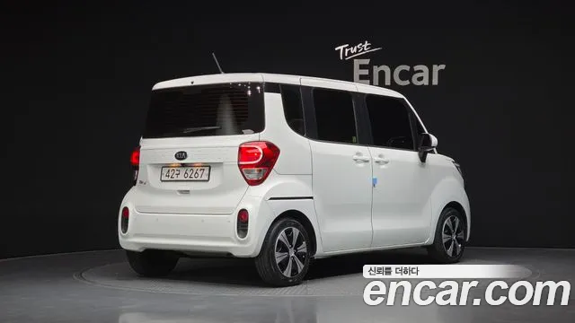Kia Ray 2018 thumb 2