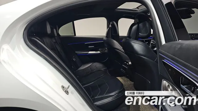 Mercedes-Benz E-Класс 2024 thumb 11