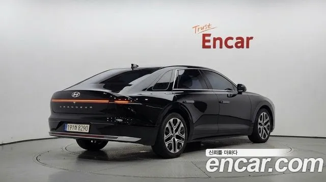 Hyundai Grandeur 2023 thumb 2