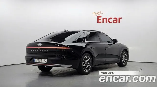 Hyundai Grandeur 2023 thumb 2