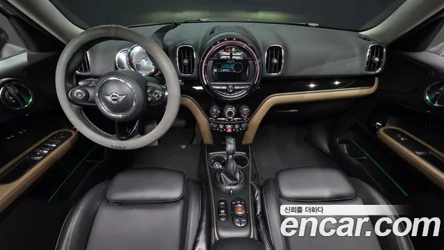 MINI Countryman 2017 thumb 7