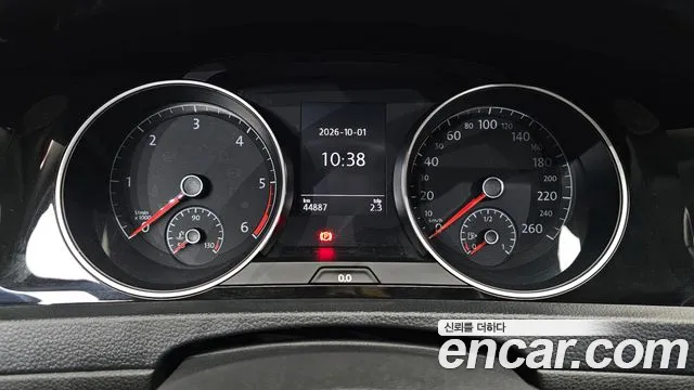 Volkswagen Golf Sportsvan 2015 thumb 8