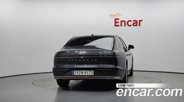 Hyundai Grandeur 2023 thumb 4