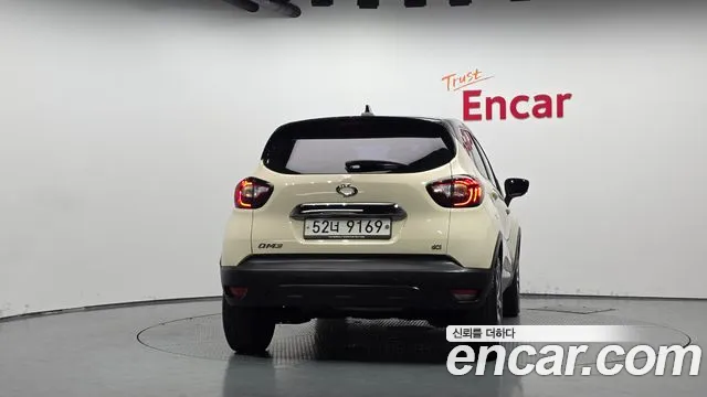 Renault-KoreaSamsung Captur 2017 thumb 4