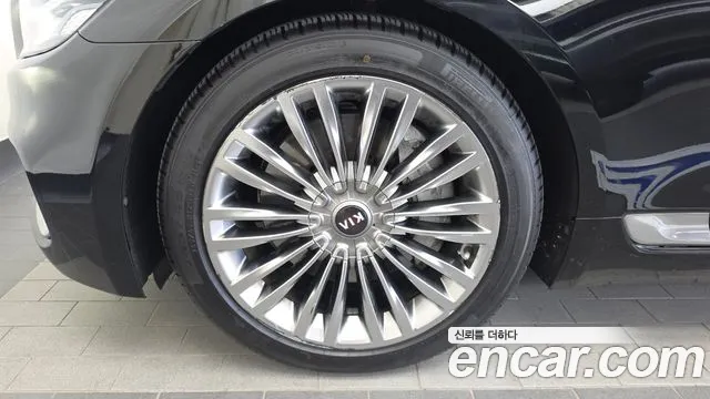 Kia K9 2018 thumb 5