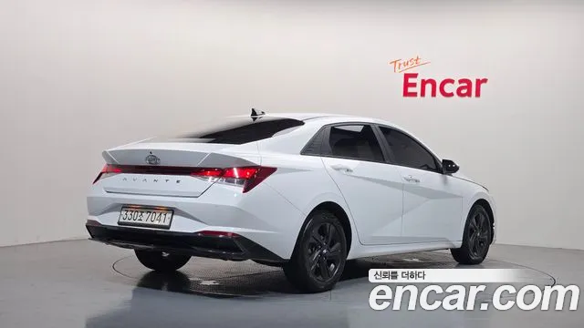 Hyundai Avante 2022 thumb 2