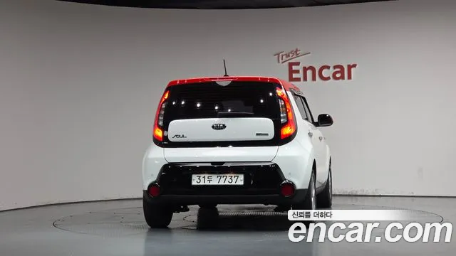 Kia Soul 2014 thumb 3