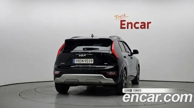 Kia Niro 2022 thumb 4