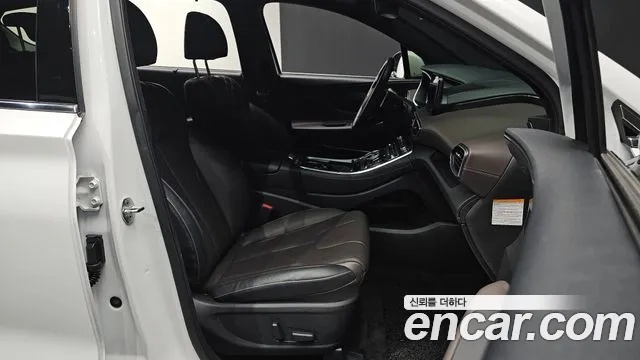 Hyundai Santa Fe 2021 thumb 10