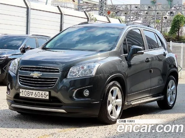 ChevroletGMDaewoo Tracker 2016 thumb 2