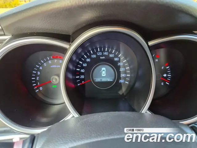Kia K5 2015 thumb 7