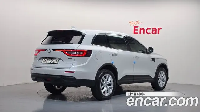 Renault-KoreaSamsung Koleos 2018 thumb 2