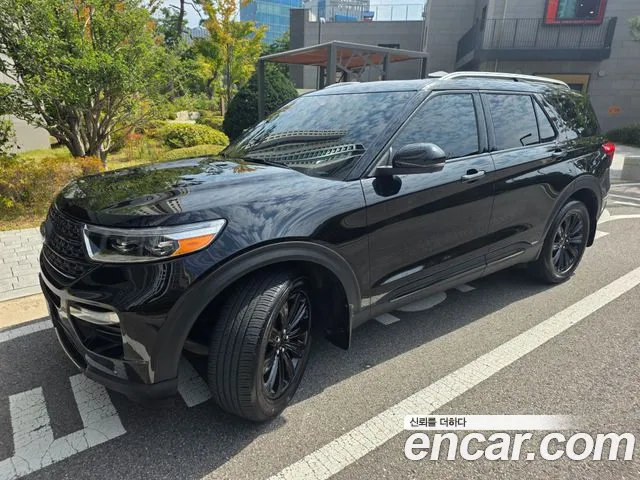 Ford Explorer 2020 thumb 2