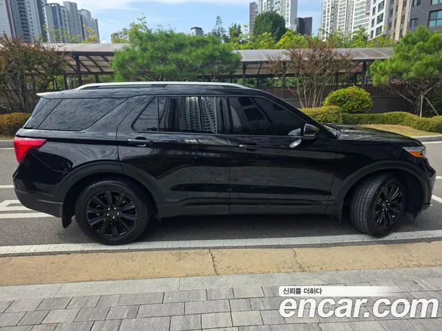 Ford Explorer 2020 thumb 7