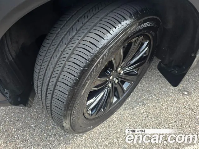 Ford Explorer 2020 thumb 9