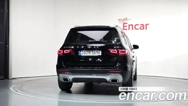 Mercedes-Benz GLB 2023 thumb 4