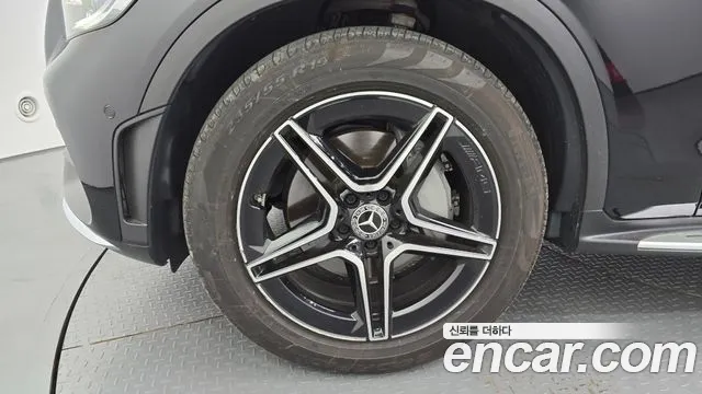Mercedes-Benz GLC 2022 thumb 5