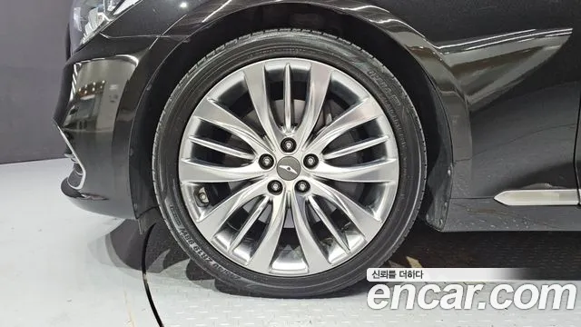 Genesis G80 2019 thumb 5