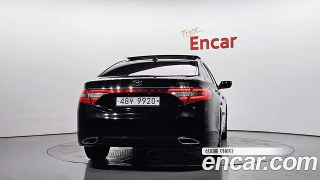 Hyundai Grandeur 2012 thumb 4
