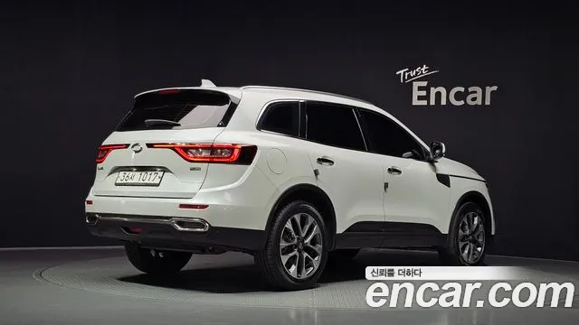 Renault-KoreaSamsung Koleos 2017 thumb 2